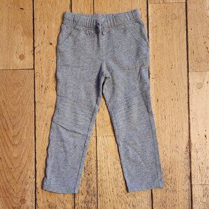 Jumping Beans Gray Softest Fleece Athleisure Pants Size 5